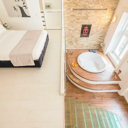 Enzo Capo Luxury Suites Andrassy Budapest