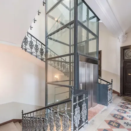 Enzo Capo Luxury Suites Andrassy Budapest